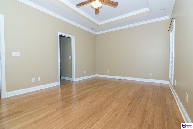 114 Lowball Lane, Vine Grove, KY 40175