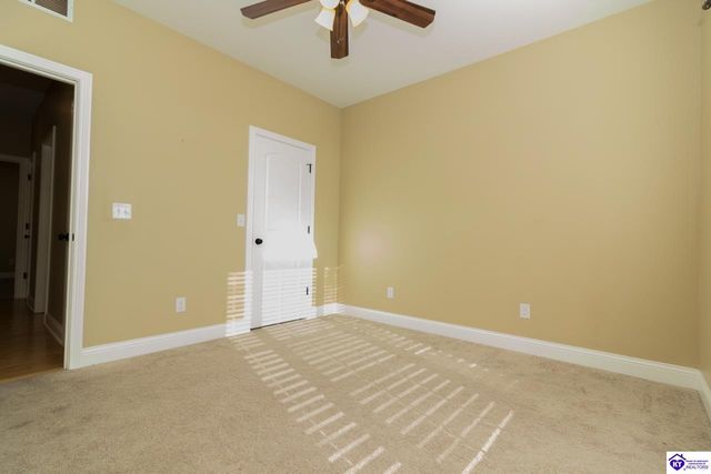 114 Lowball Lane, Vine Grove, KY 40175