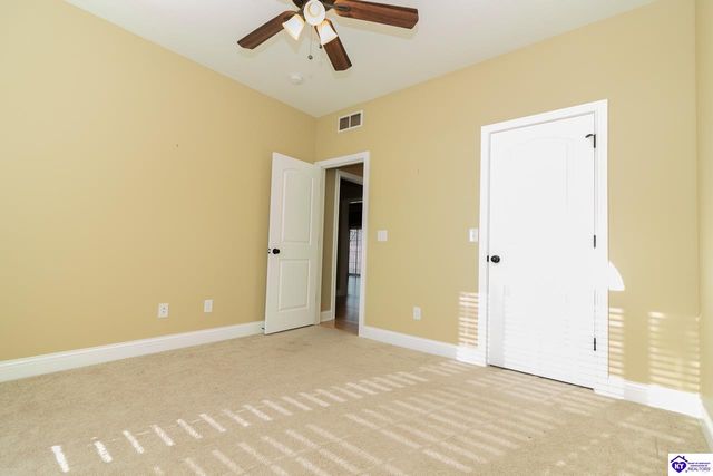 114 Lowball Lane, Vine Grove, KY 40175