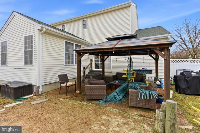 339 SCHOOL HOUSE RD, Williamstown, NJ 08094