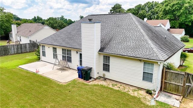 3905 Michaels Creek Way, Loganville, GA 30052