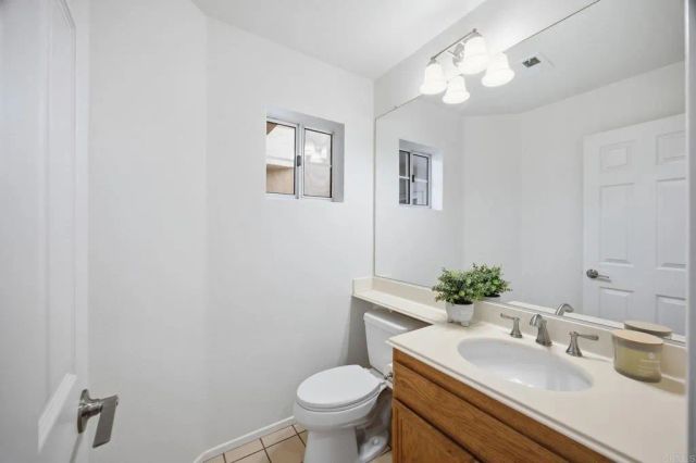 2370 Greenbriar Dr. C, Chula Vista, CA 91915
