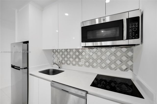 801 15th Street 108, Miami Beach, FL 33139