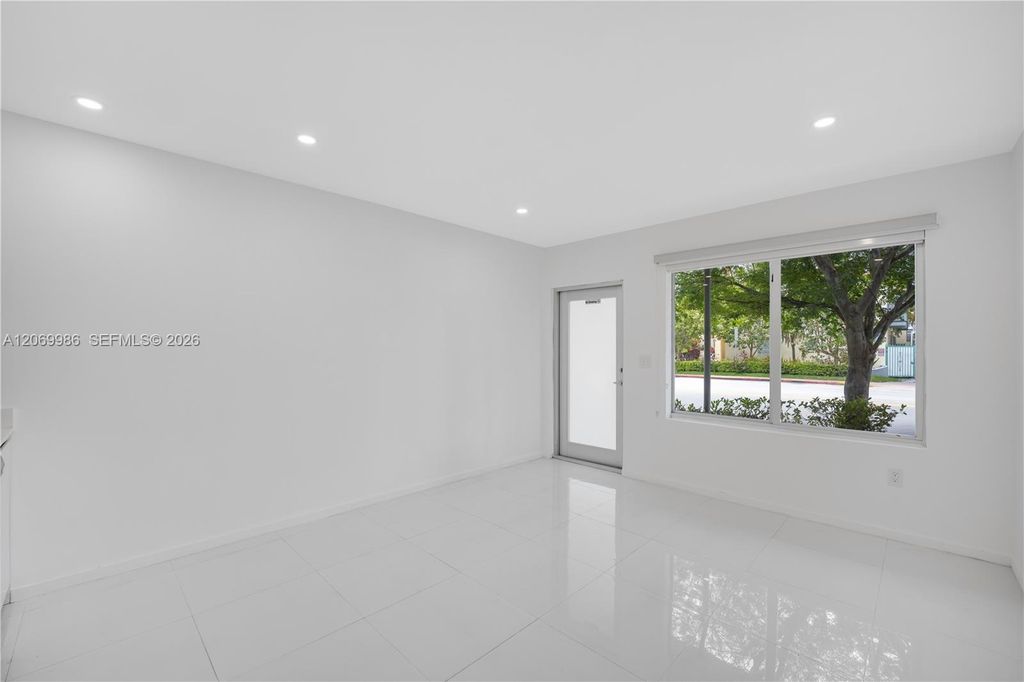 801 15th Street 108, Miami Beach, FL 33139