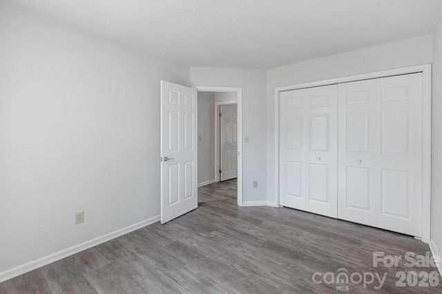 8826 Burnt Umber Drive, Charlotte, NC 28215