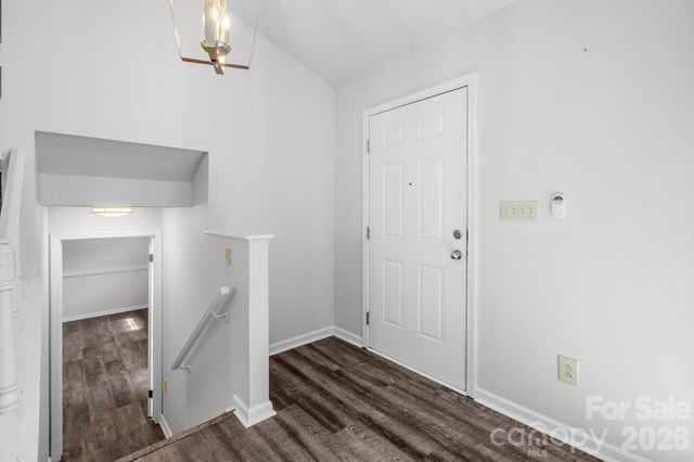 8826 Burnt Umber Drive, Charlotte, NC 28215