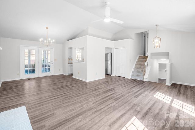 8826 Burnt Umber Drive, Charlotte, NC 28215