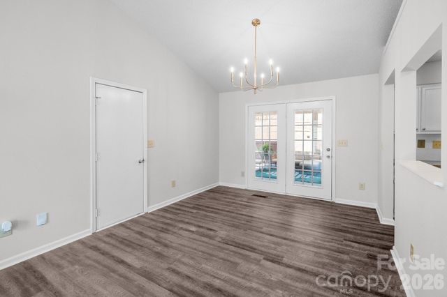 8826 Burnt Umber Drive, Charlotte, NC 28215