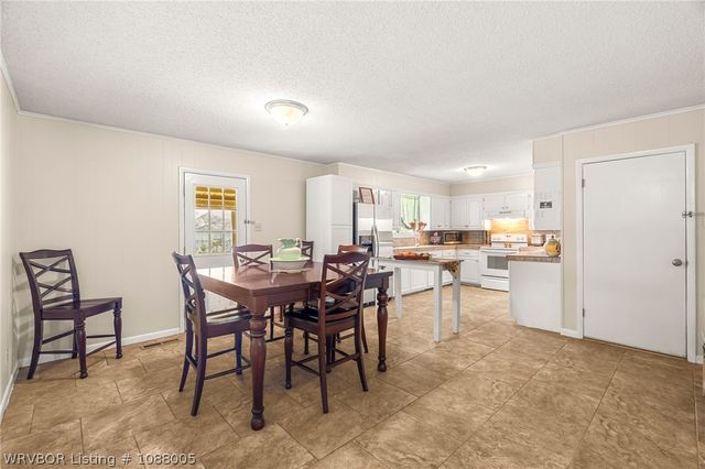 2620 S 57th Street, Fort Smith, AR 72903