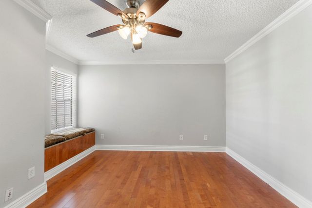 2750 Holly Hall Street 901, Houston, TX 77054