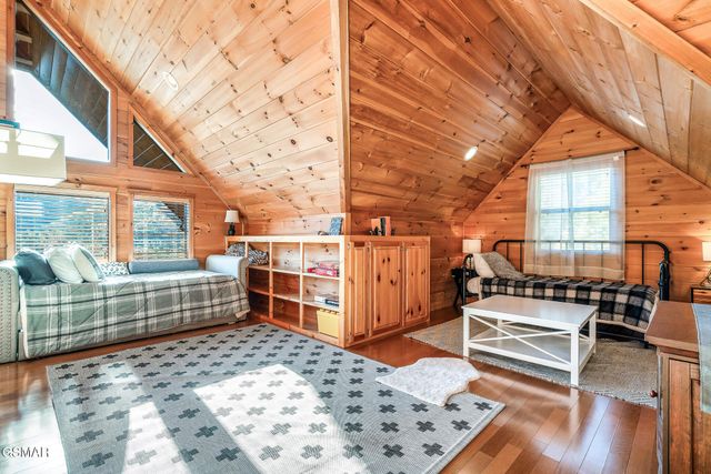 2607 Sunset Circle, Sevierville, TN 37862