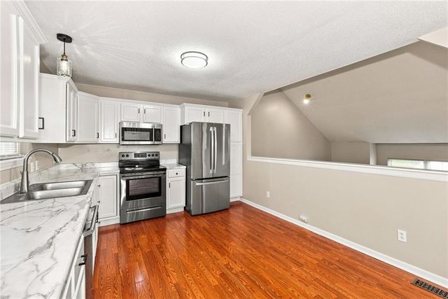 14508 Bristol Avenue, Grandview, MO 64030