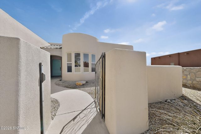 4018 La Purisima Drive, Las Cruces, NM 88011