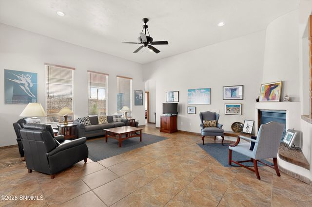 4018 La Purisima Drive, Las Cruces, NM 88011