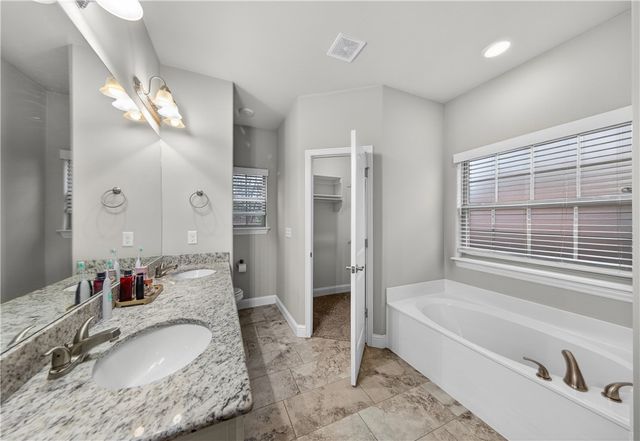 584 Quartz, Springdale, AR 72764