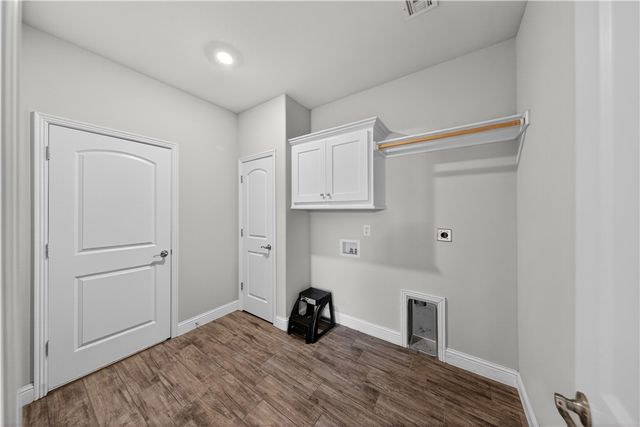 584 Quartz, Springdale, AR 72764