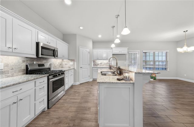 584 Quartz, Springdale, AR 72764