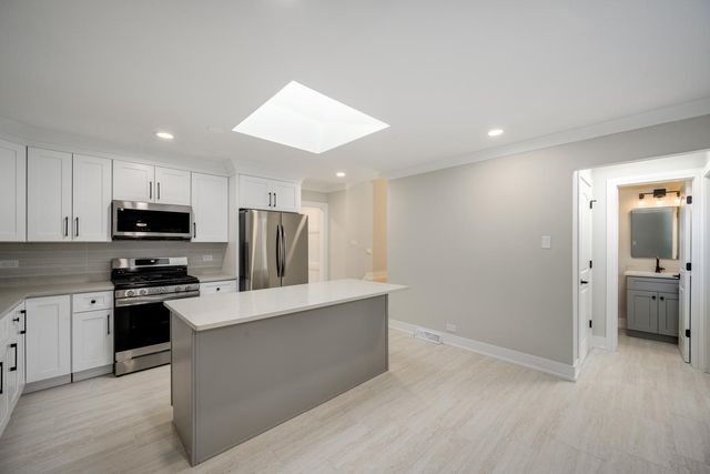 14014 Tod William Drive, Orland Park, IL 60462