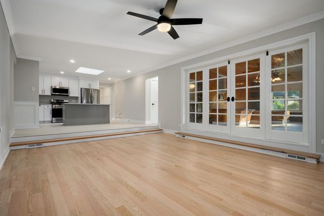 14014 Tod William Drive, Orland Park, IL 60462