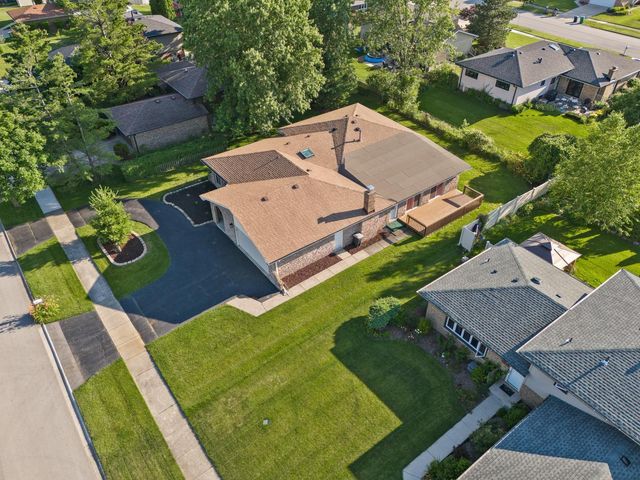 14014 Tod William Drive, Orland Park, IL 60462