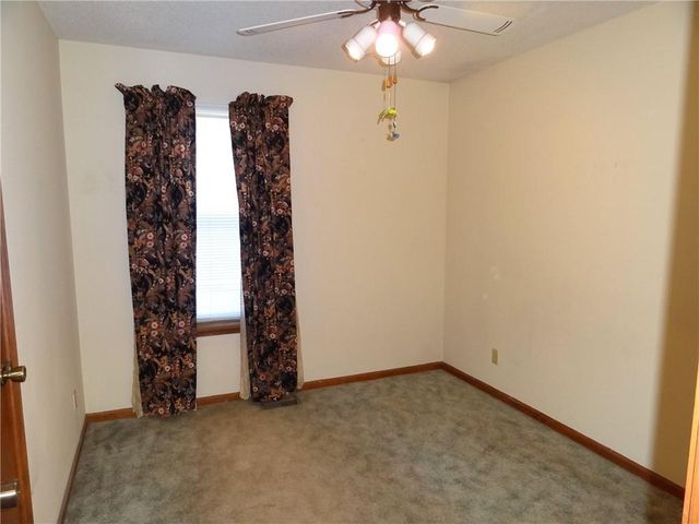 6807 Orchard Street, Liberty, MO 64068