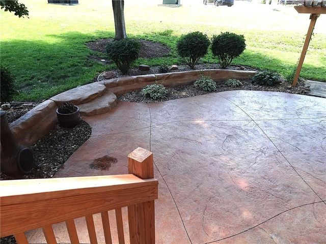 6807 Orchard Street, Liberty, MO 64068