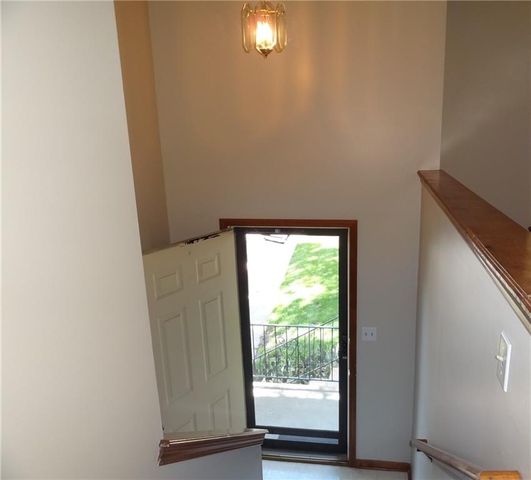 6807 Orchard Street, Liberty, MO 64068
