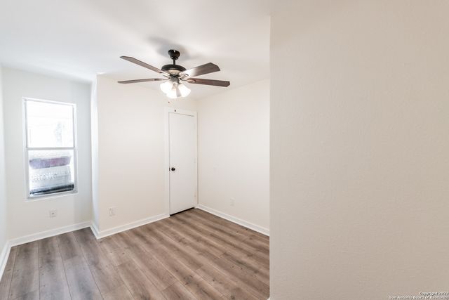 924 W Kings Hwy Apt 1, San Antonio, TX 78201
