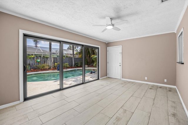 687 NE Maranta, Jensen Beach, FL 34957