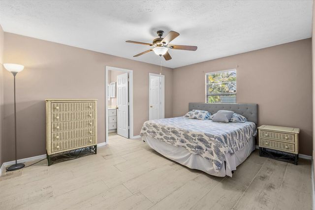 687 NE Maranta, Jensen Beach, FL 34957