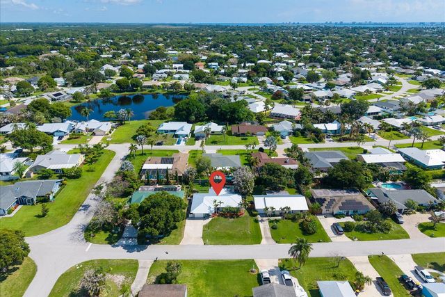 687 NE Maranta, Jensen Beach, FL 34957
