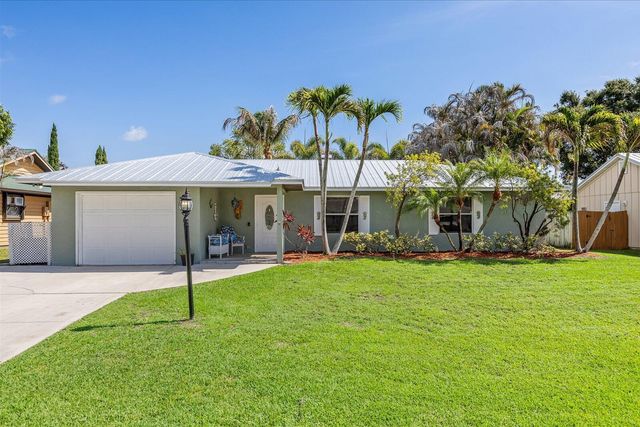 687 NE Maranta, Jensen Beach, FL 34957