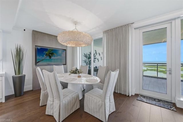 13915 Old Coast RD 2005, Naples, FL 34110