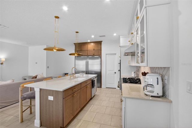 6196 HIDDEN BRANCH DRIVE, Apollo Beach, FL 33572