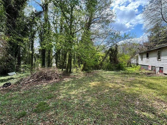 2402 Clifton Springs Road, Decatur, GA 30034