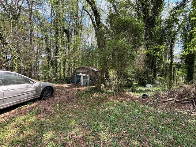 2402 Clifton Springs Road, Decatur, GA 30034