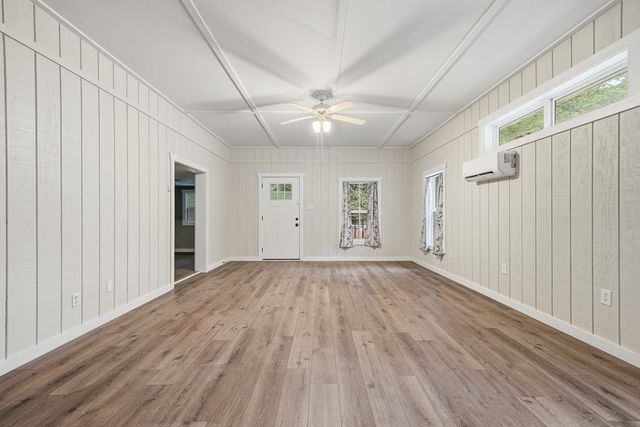 8 17th Street, Ellijay, GA 30540
