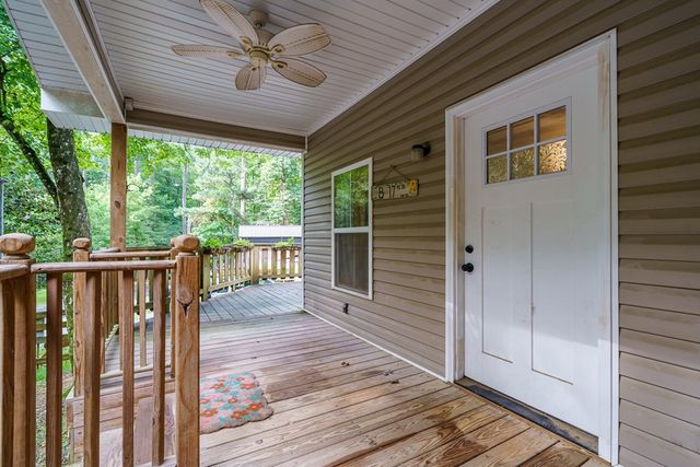 8 17th Street, Ellijay, GA 30540