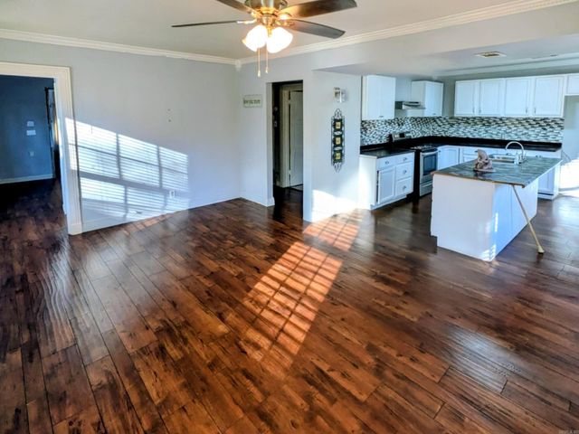 104 Hillcrest Street, Hot Springs, AR 71901