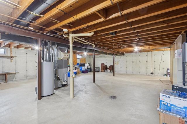 2117 S Arch Street, Janesville, WI 53546