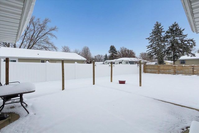 2117 S Arch Street, Janesville, WI 53546