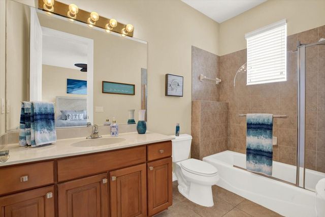 1226 3RD STREET CIRCLE E, Palmetto, FL 34221