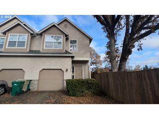 18541 Sw TAKENA Ct, Beaverton, OR 97003