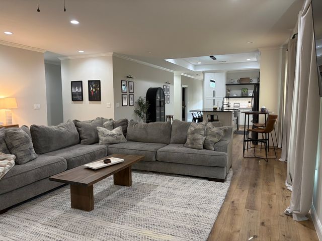 600 Lucas Drive, Athens, TX 75751