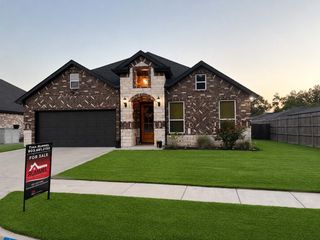 600 Lucas Drive, Athens, TX 75751