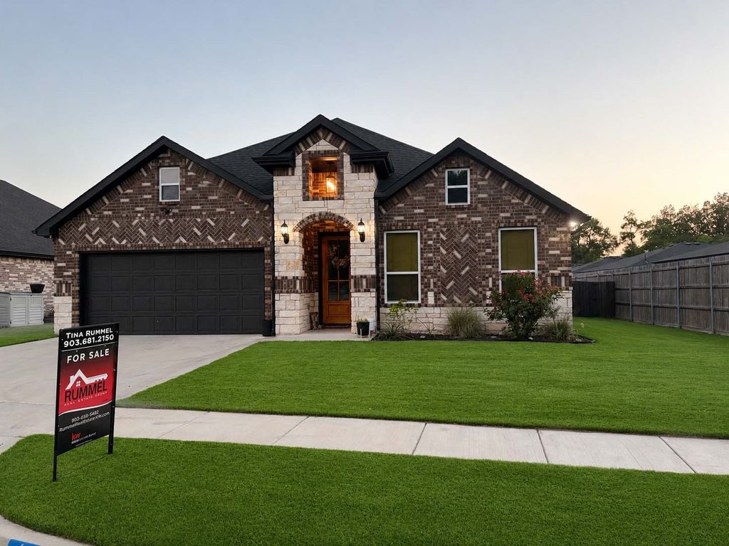 600 Lucas Drive, Athens, TX 75751