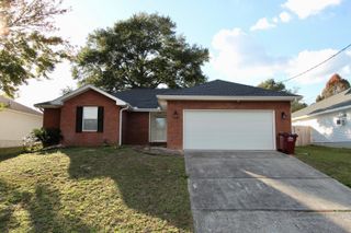 205 Tiffot Court, Crestview, FL 32539
