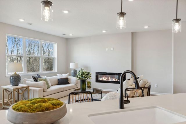 6090 157th Street N, Hugo, MN 55038