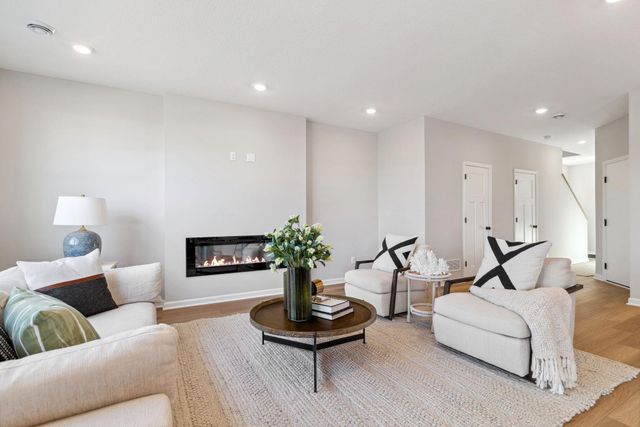 6090 157th Street N, Hugo, MN 55038