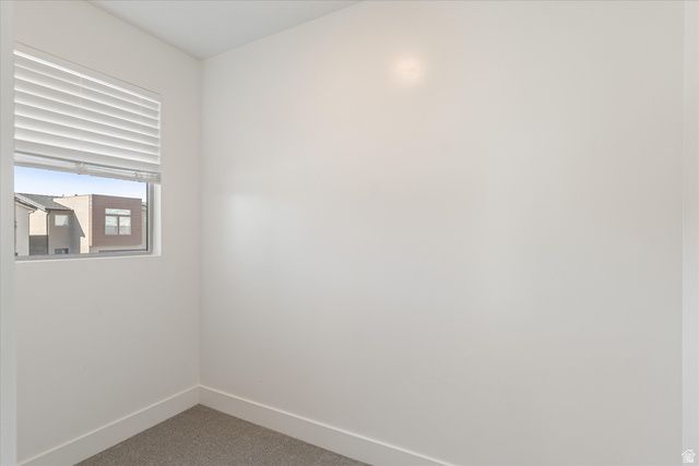 2347 E LUCIANO LN, St. George, UT 84790